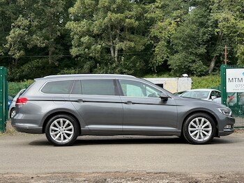 Used Volkswagen Passat 2017 for sale - 79338998: Photo