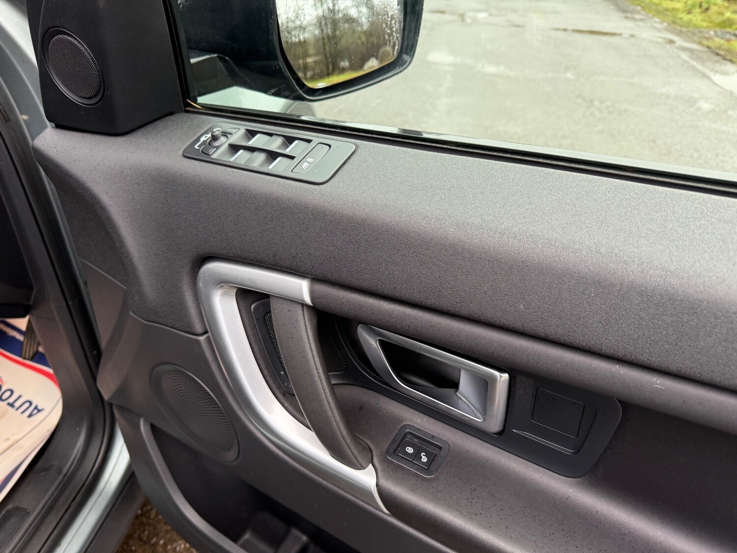 Used Land Rover Discovery Sport 2017 for sale - 76853426: Photo 19