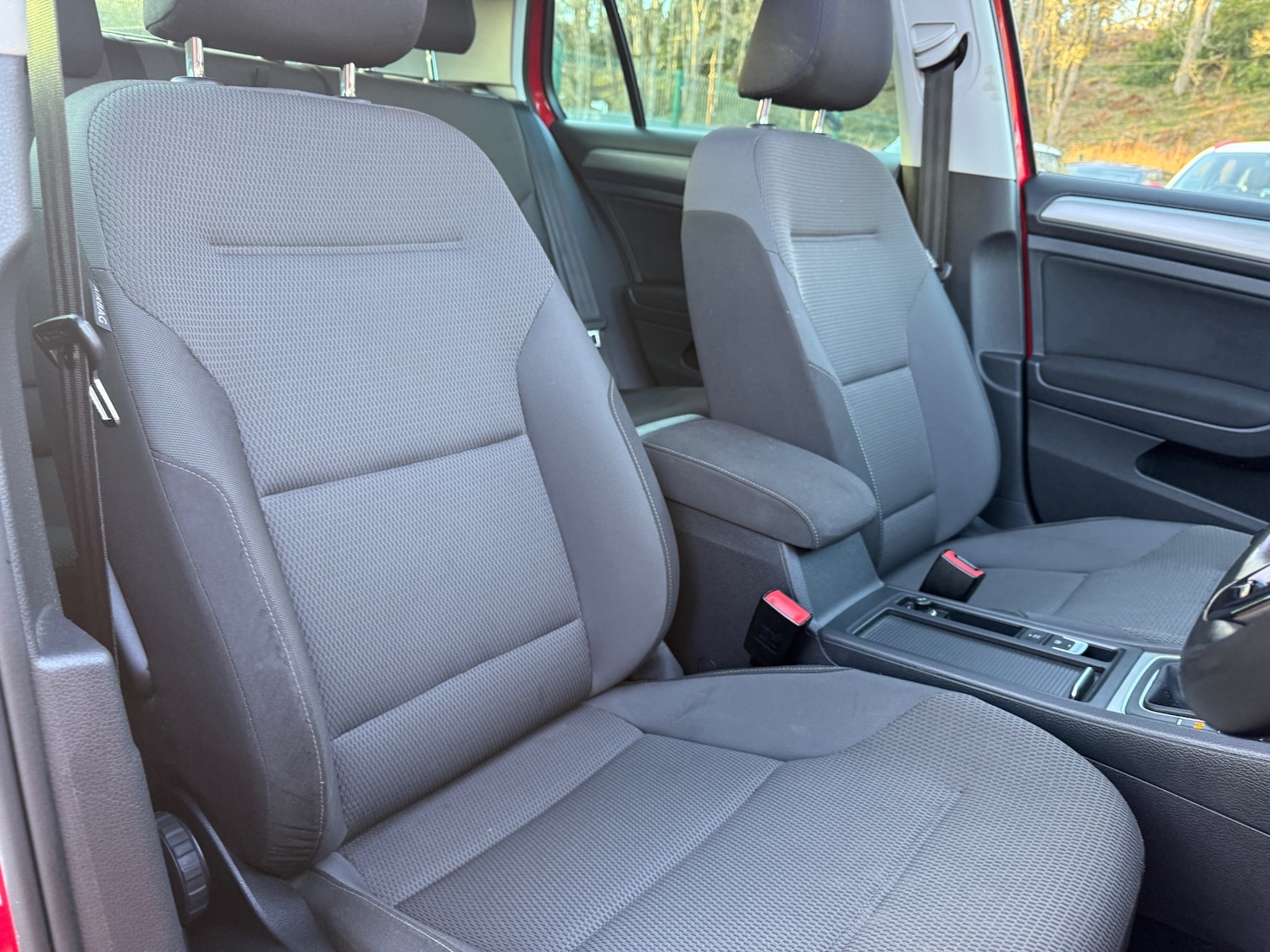 Used Volkswagen Golf 2016 for sale - 77733380: Photo 21