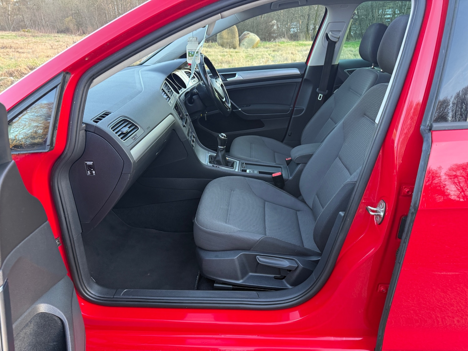 Used Volkswagen Golf 2016 for sale - 77733380: Photo 32