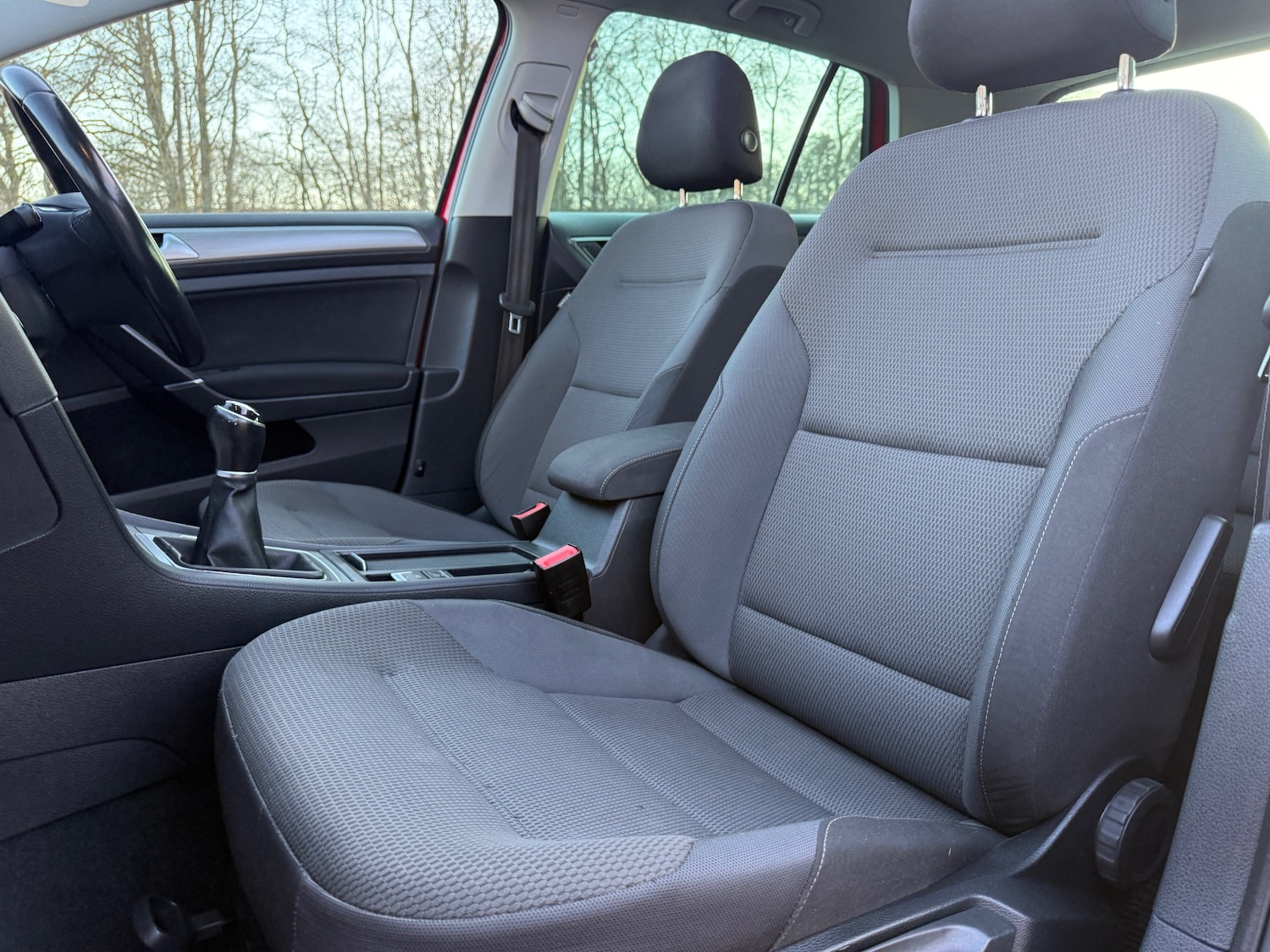 Used Volkswagen Golf 2016 for sale - 77733380: Photo 33