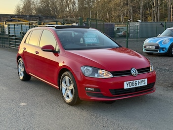 Used Volkswagen Golf 2016 for sale - 77733380: Photo