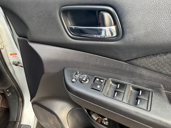 Used Honda CR-V 2015 for sale - 76237297: Photo 17