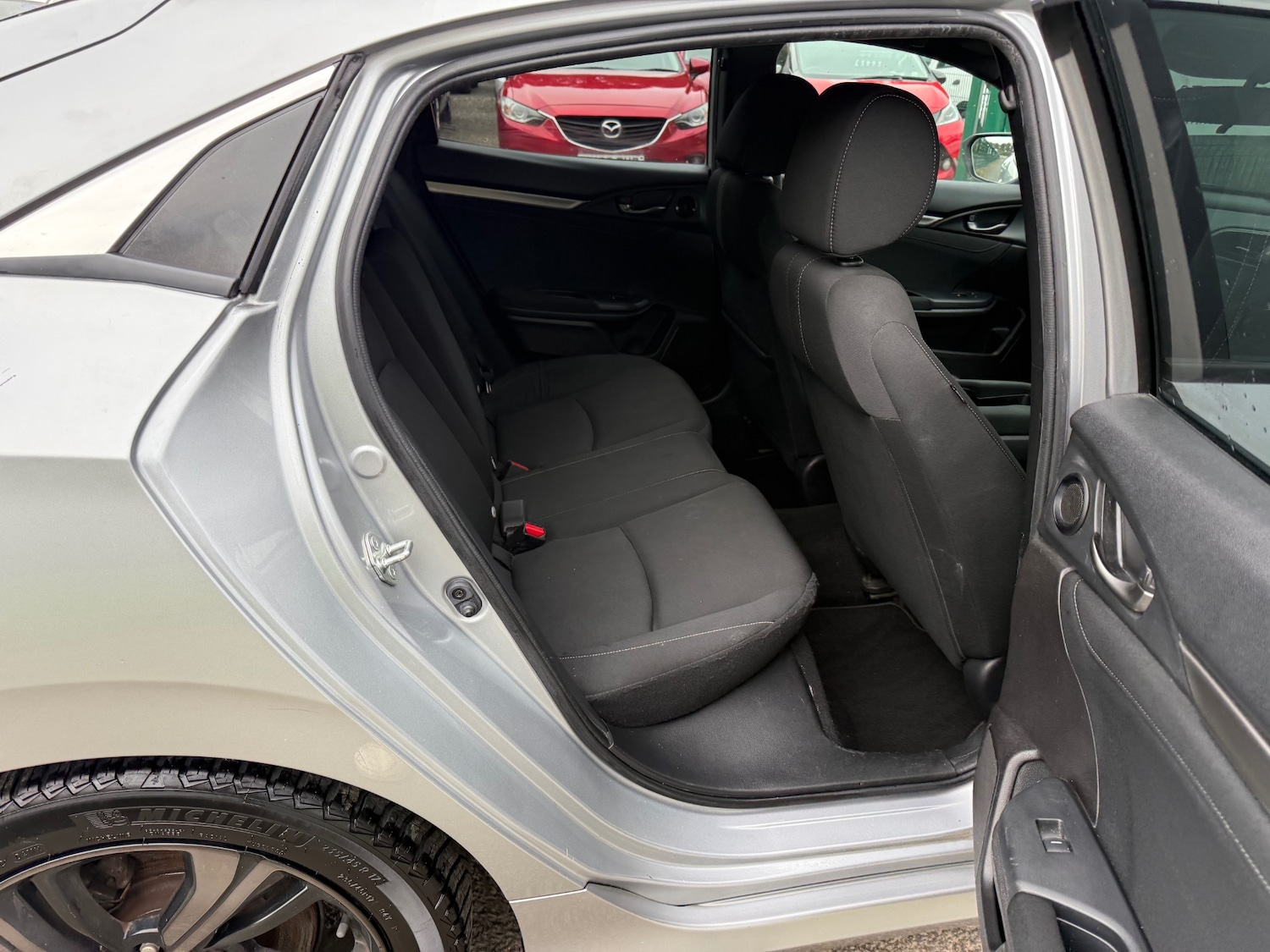 Used Honda Civic 2018 for sale - 76174023: Photo 23