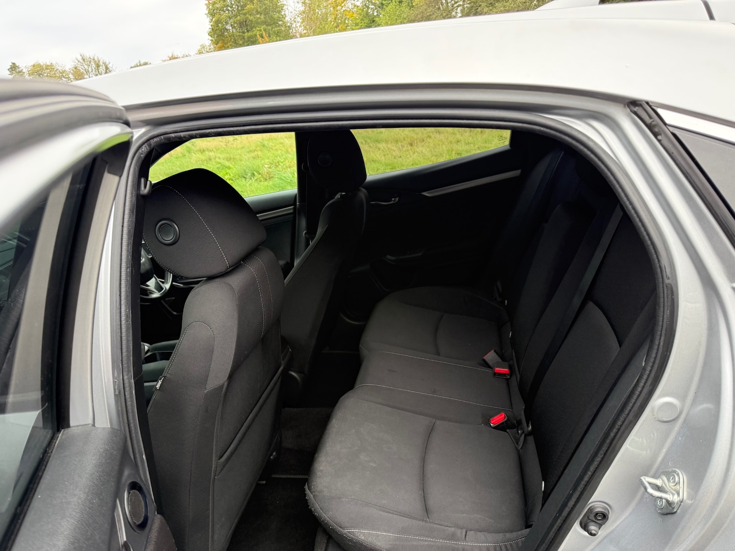 Used Honda Civic 2018 for sale - 76174023: Photo 26
