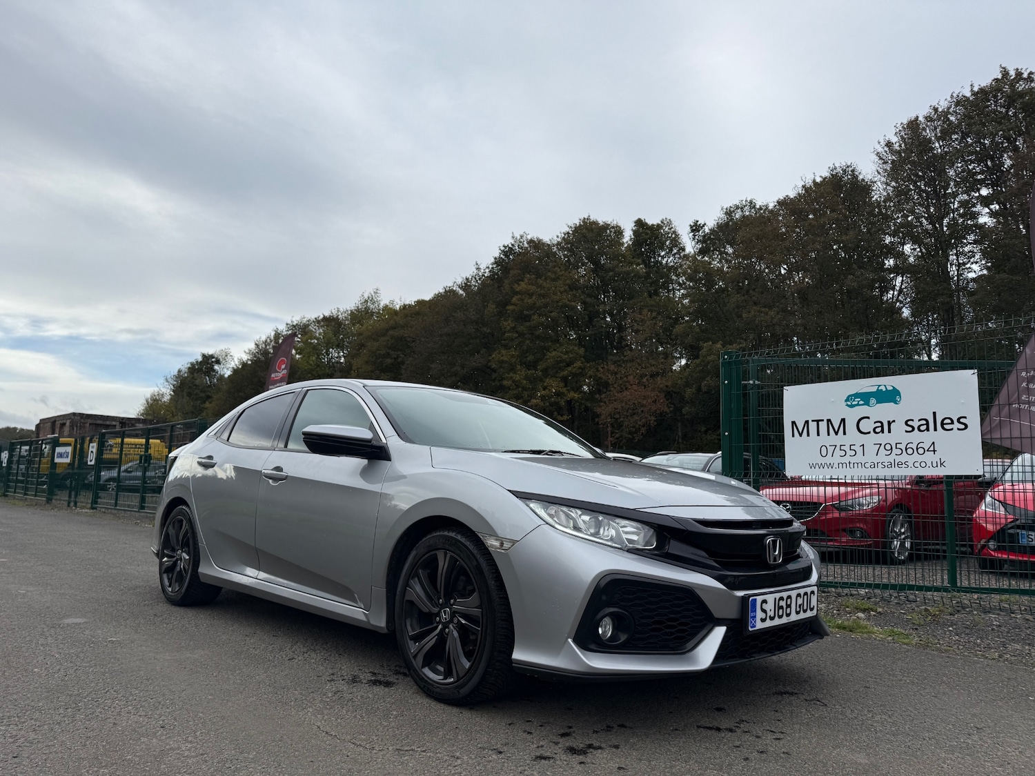 Used Honda Civic 2018 for sale - 76174023: Photo 3