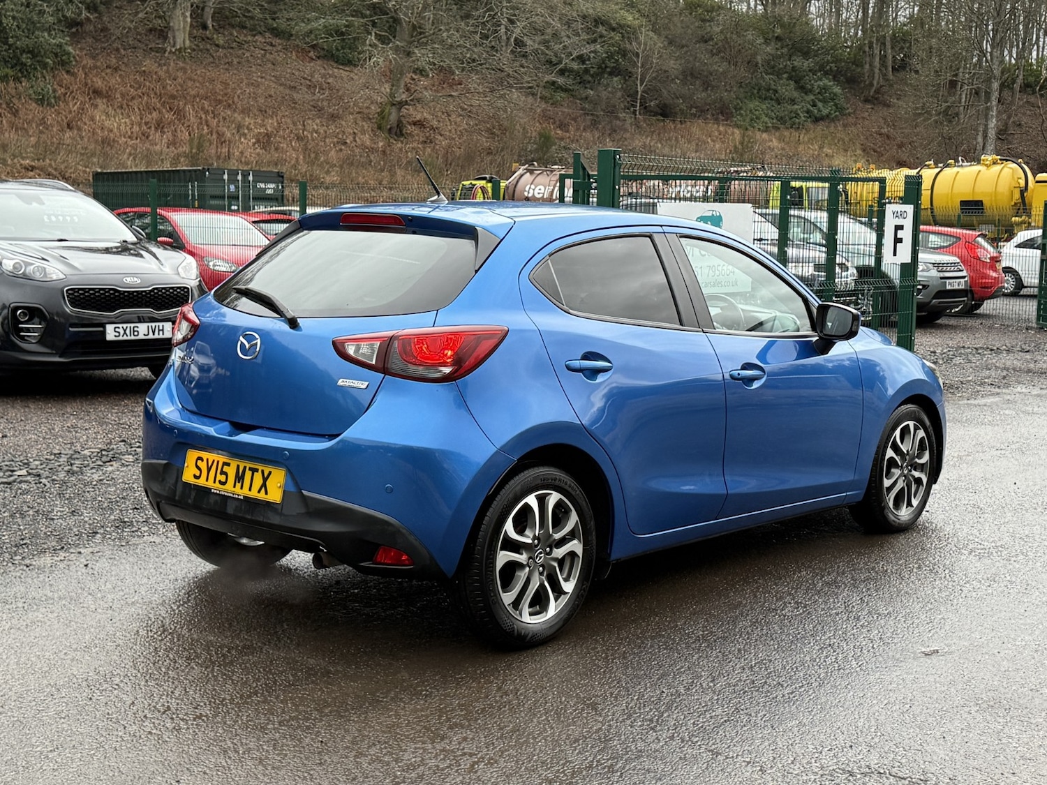 Used Mazda Mazda2 2015 for sale - 77801808: Photo 6