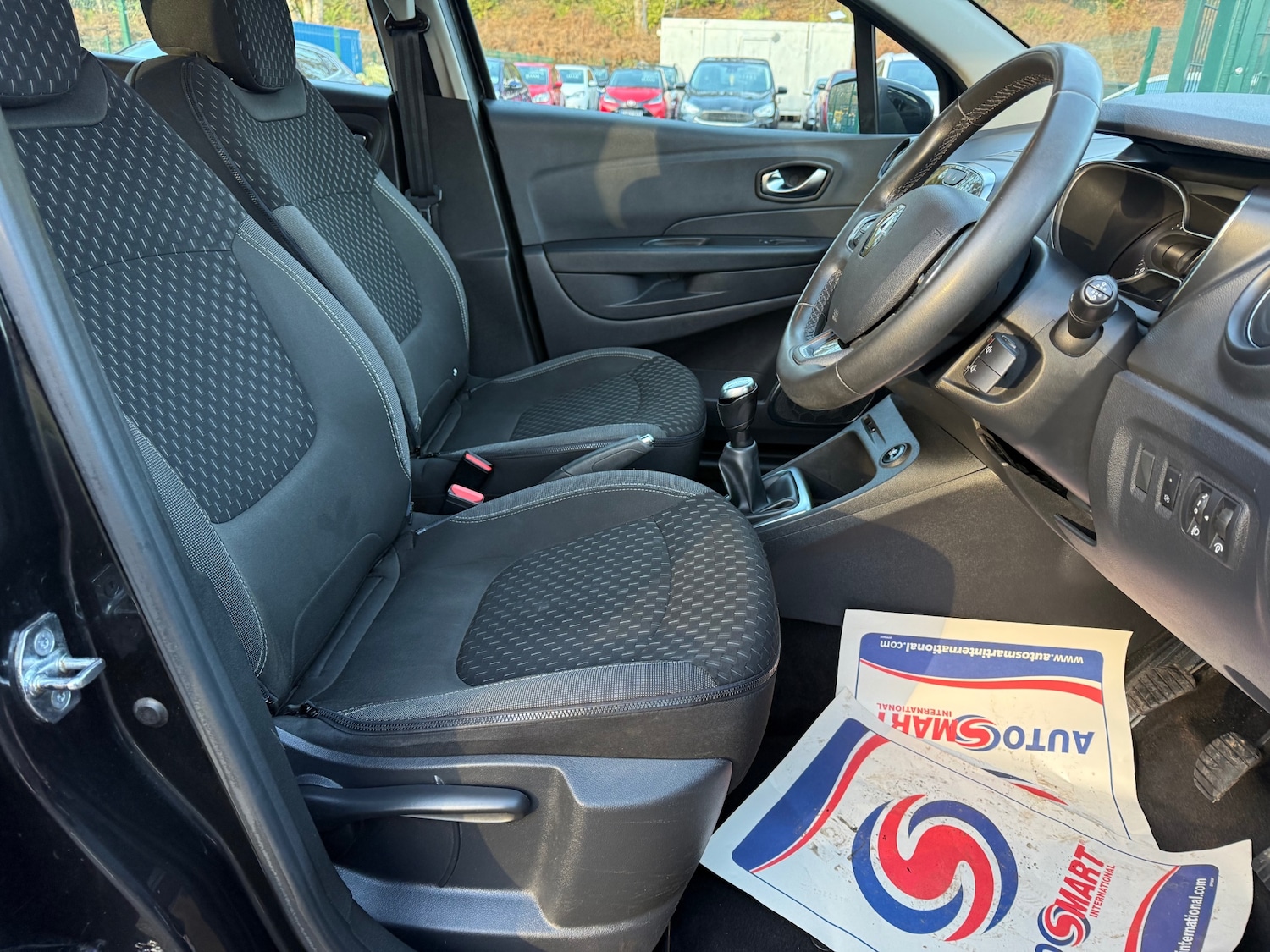 Used Renault Captur 2017 for sale - 76626746: Photo 18