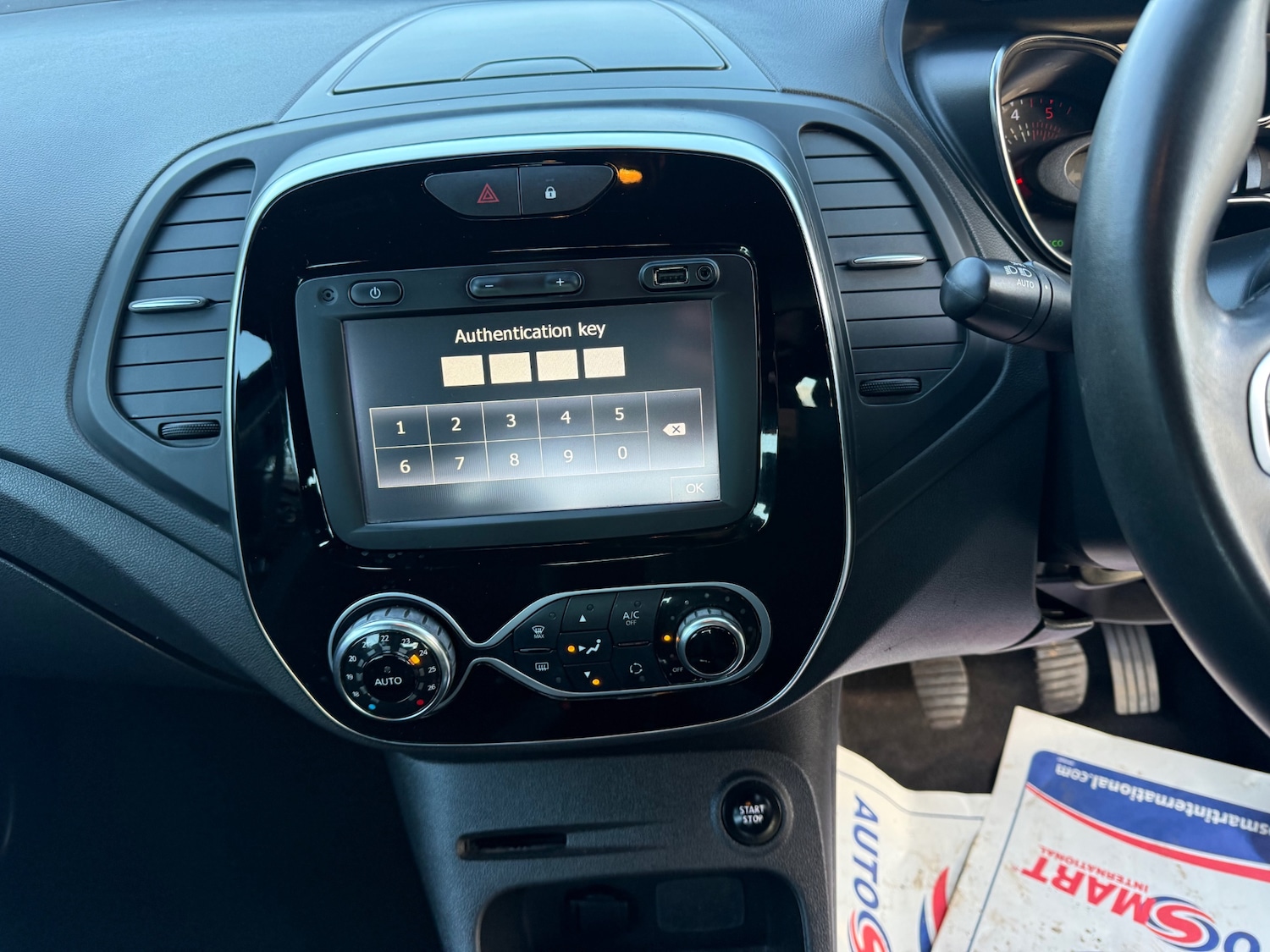 Used Renault Captur 2017 for sale - 76626746: Photo 20