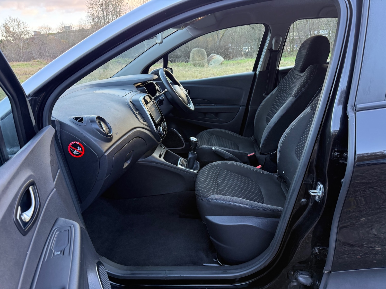 Used Renault Captur 2017 for sale - 76626746: Photo 26