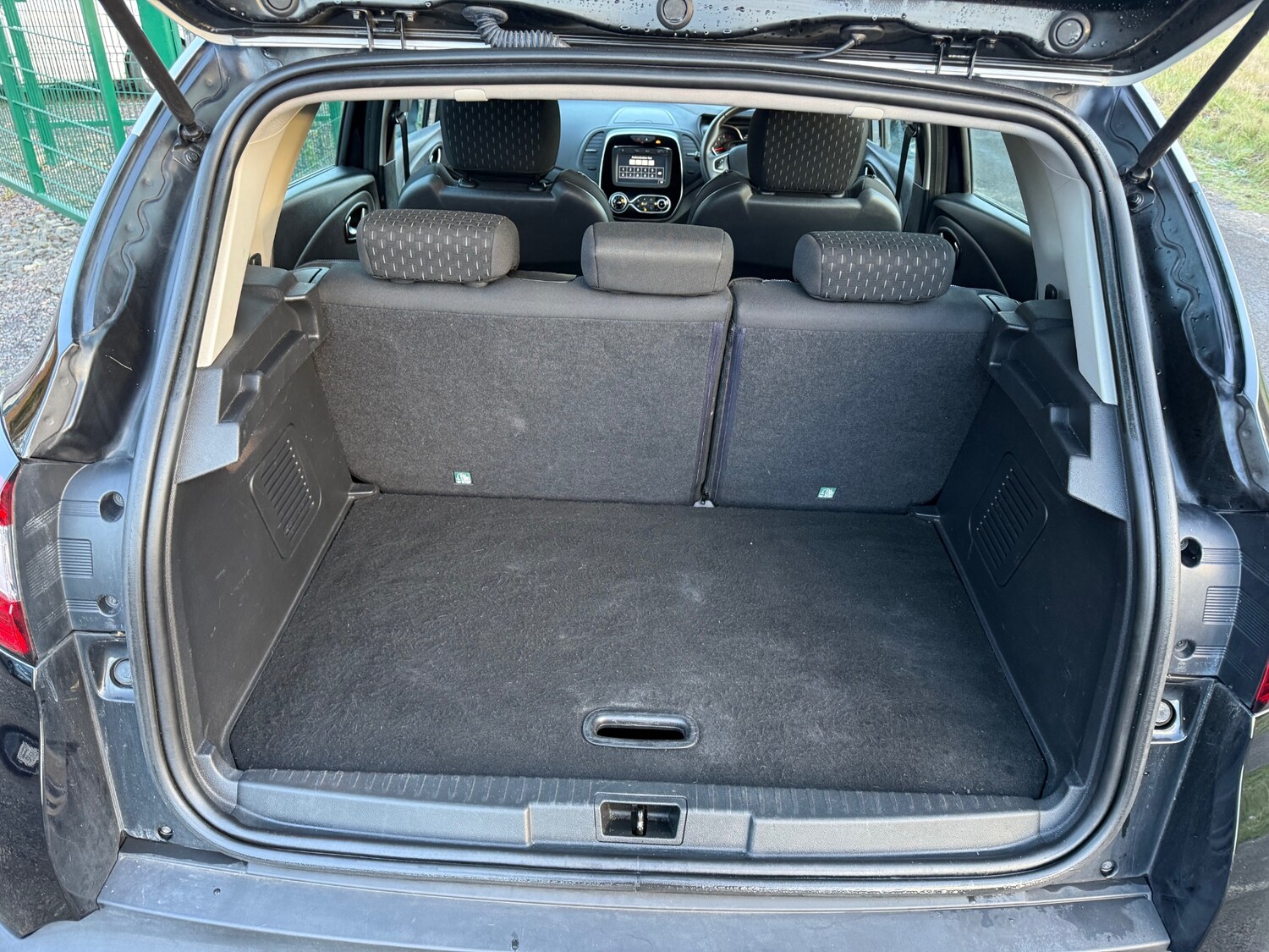 Used Renault Captur 2017 for sale - 76626746: Photo 27