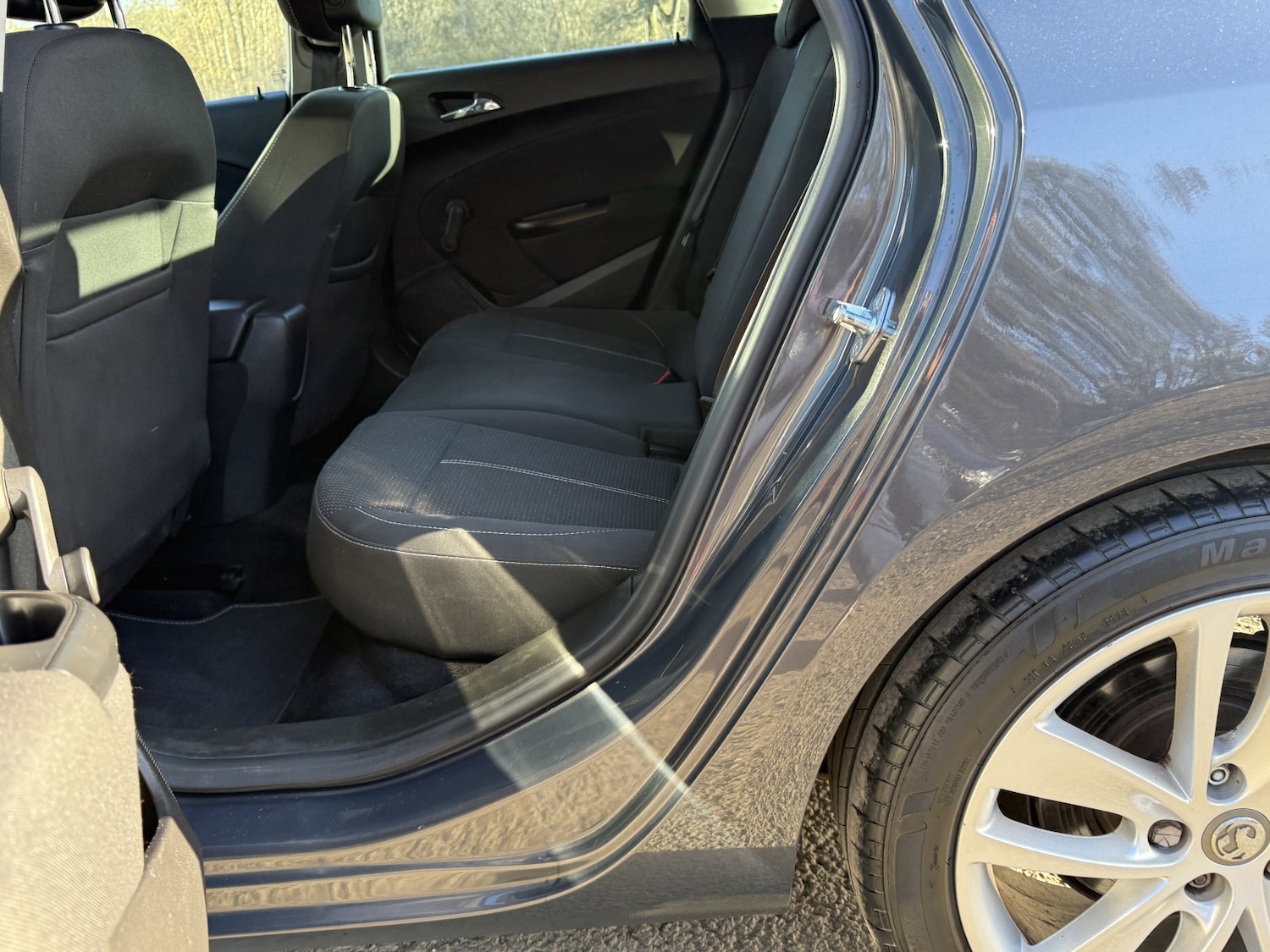 Used Vauxhall Astra 2015 for sale - 78018364: Photo 31