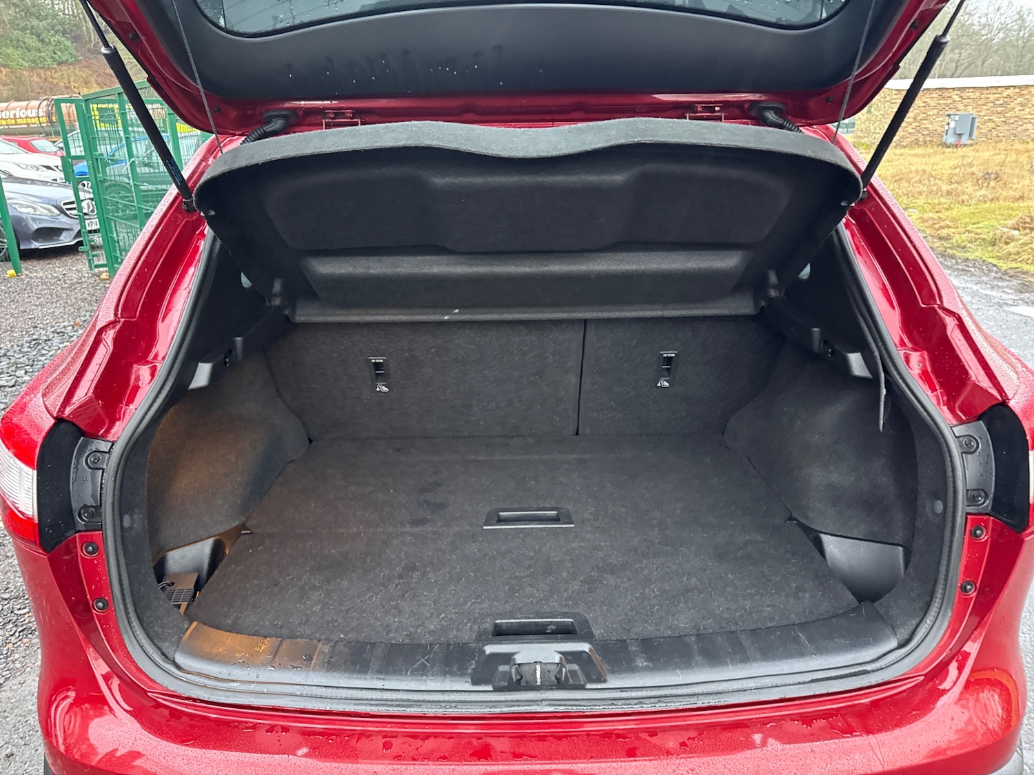 Used Nissan Qashqai 2014 for sale - 77319931: Photo 35