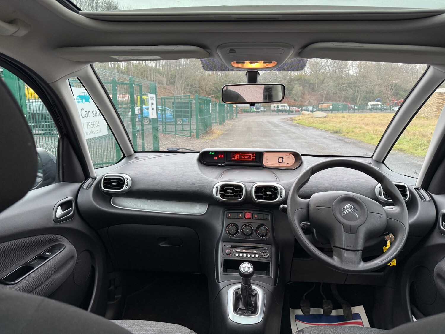 Used Citroen C3 Picasso 2014 for sale - 76905180: Photo 15