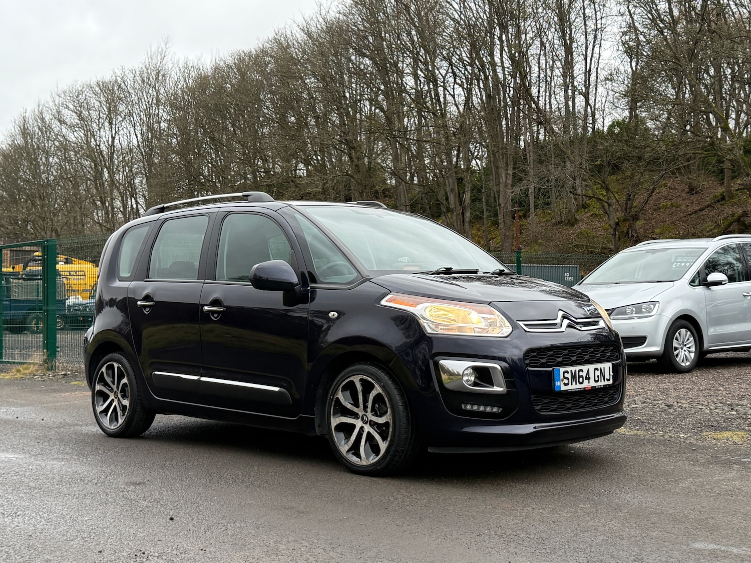 Used Citroen C3 Picasso 2014 for sale - 76905180: Photo 3