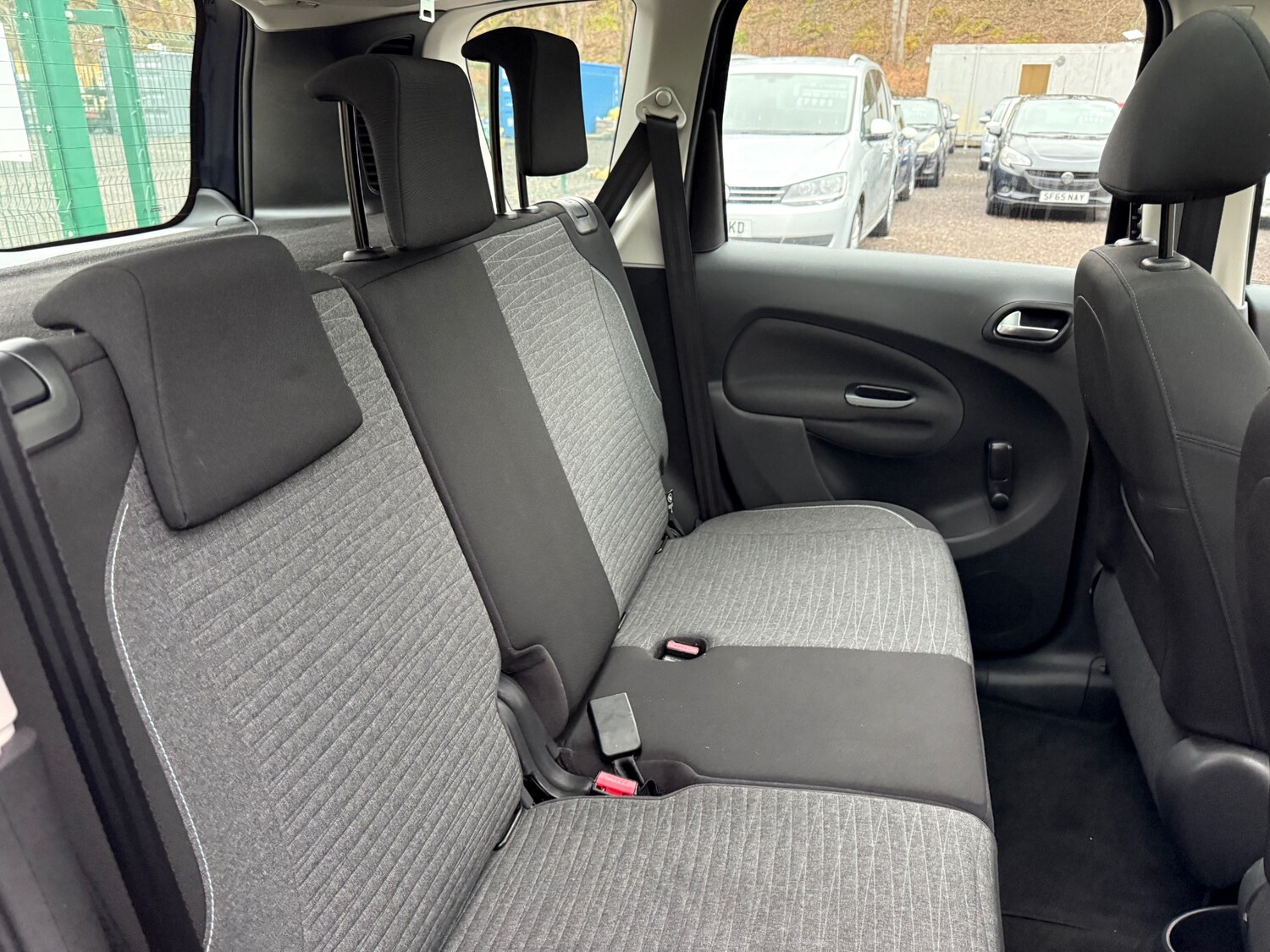 Used Citroen C3 Picasso 2014 for sale - 76905180: Photo 33