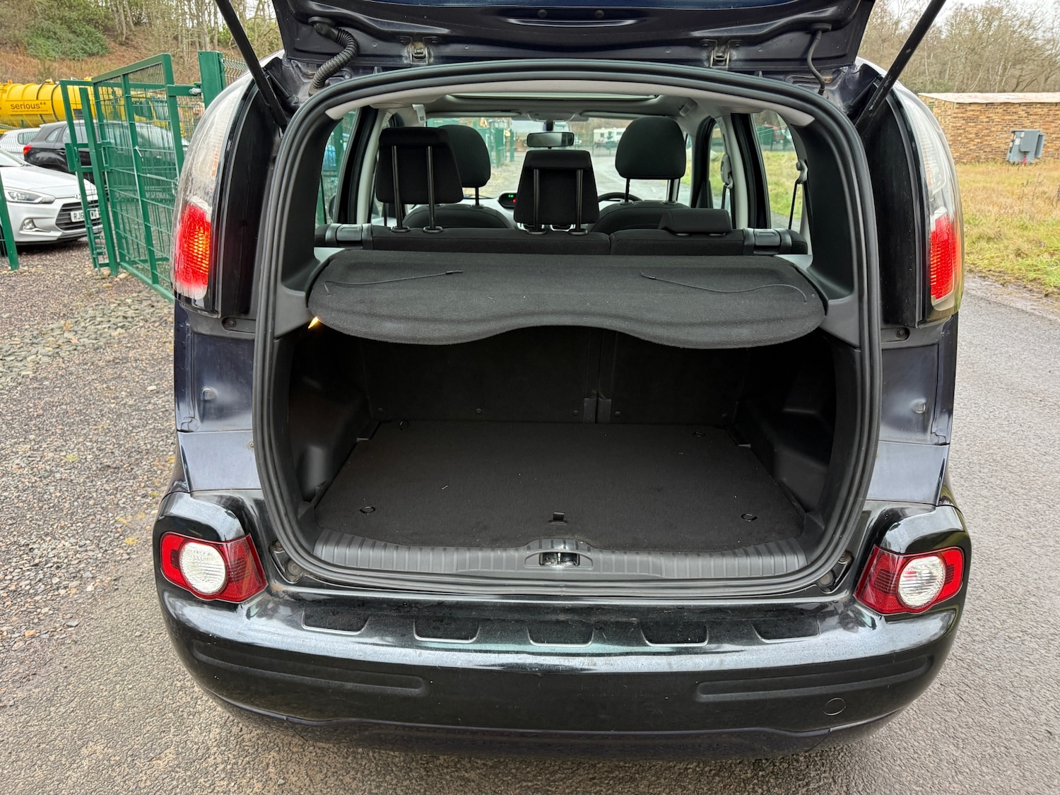 Used Citroen C3 Picasso 2014 for sale - 76905180: Photo 34