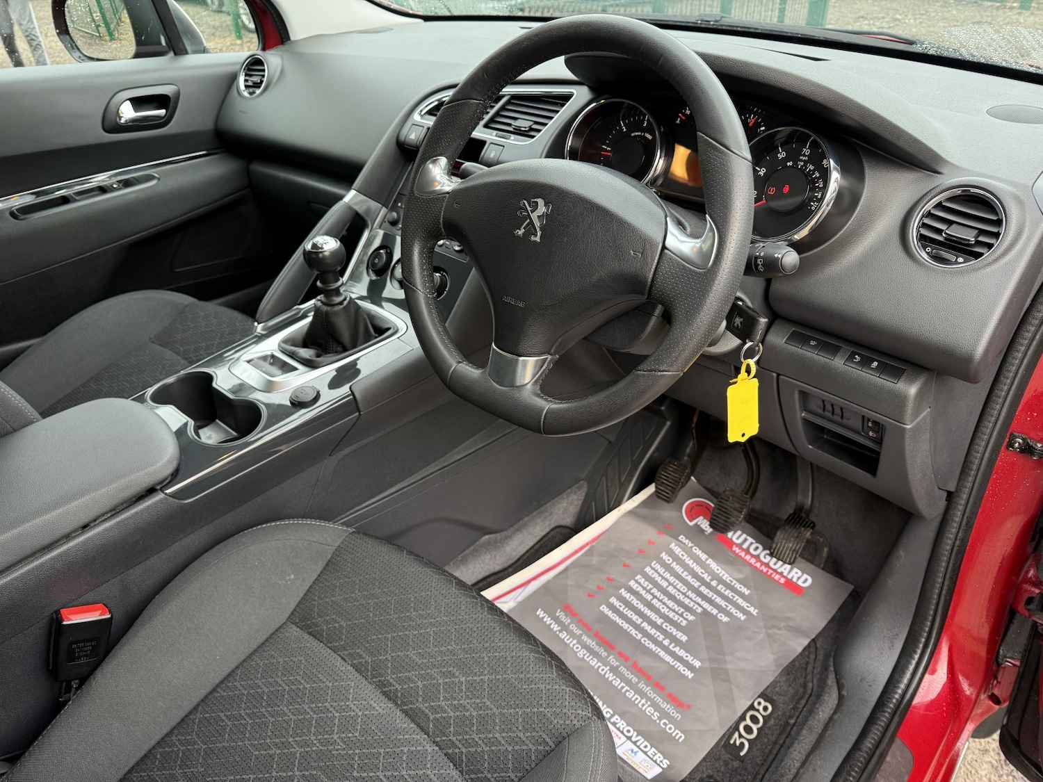 Used Peugeot 3008 2015 for sale - 77801787: Photo 20