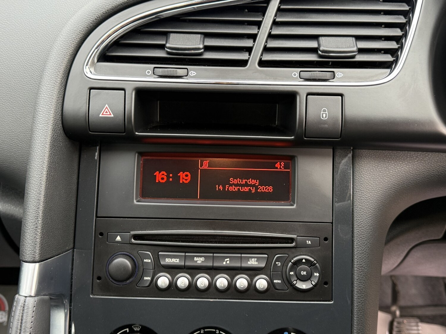 Used Peugeot 3008 2015 for sale - 77801787: Photo 23