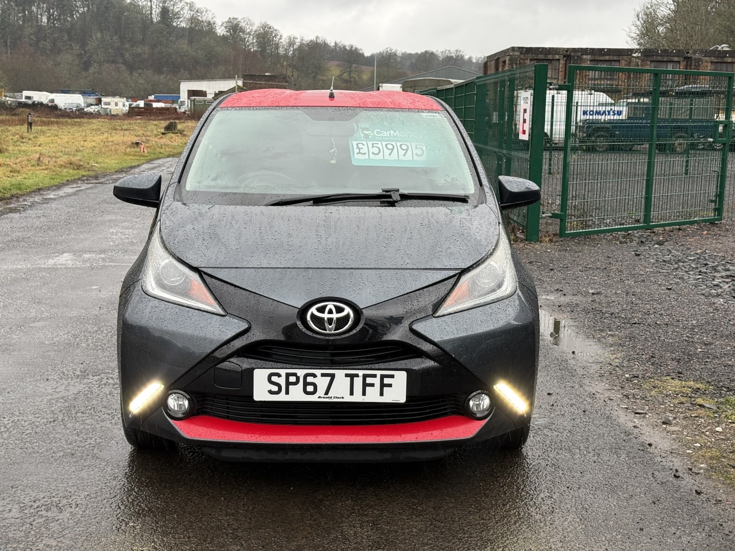 Used Toyota AYGO 2017 for sale - 77801801: Photo 2