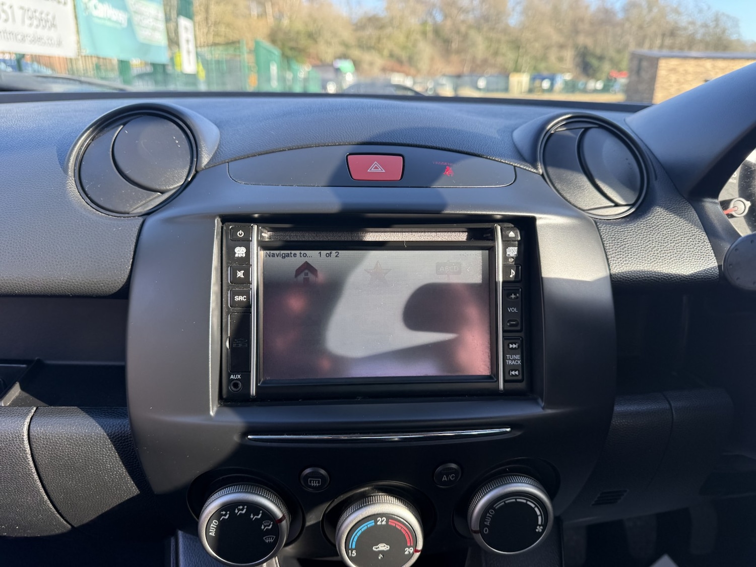 Used Mazda Mazda2 2012 for sale - 77801799: Photo 23