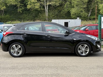 Used Hyundai i30 2015 for sale - 78628416: Photo