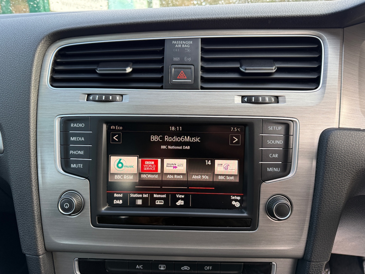 Used Volkswagen Golf 2016 for sale - 77640063: Photo 23