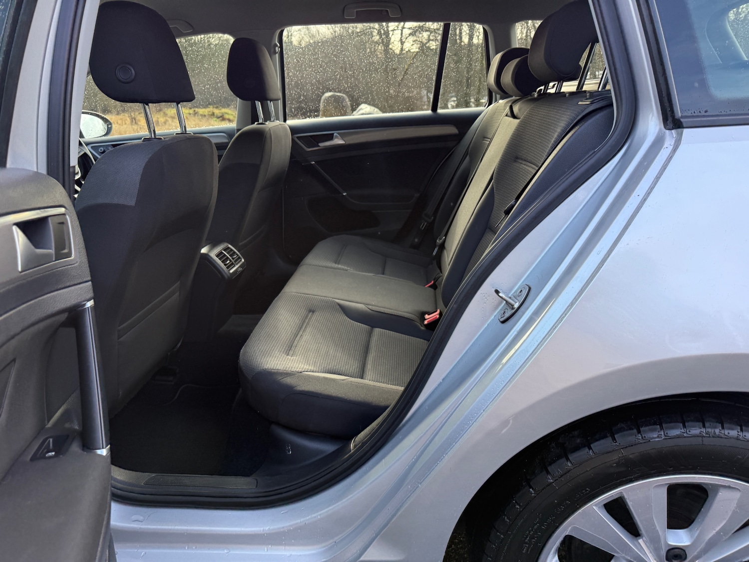 Used Volkswagen Golf 2016 for sale - 77640063: Photo 32