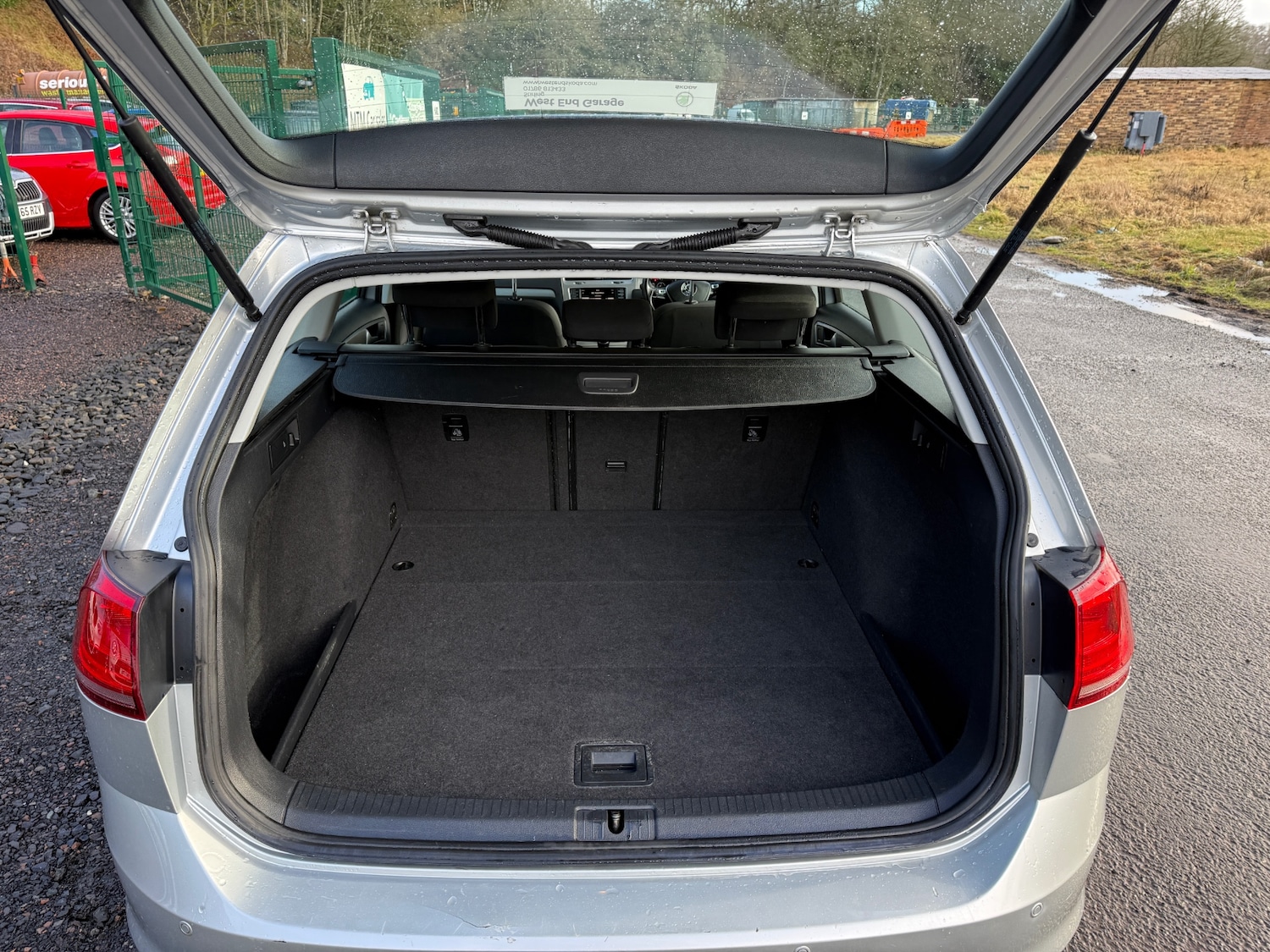 Used Volkswagen Golf 2016 for sale - 77640063: Photo 38