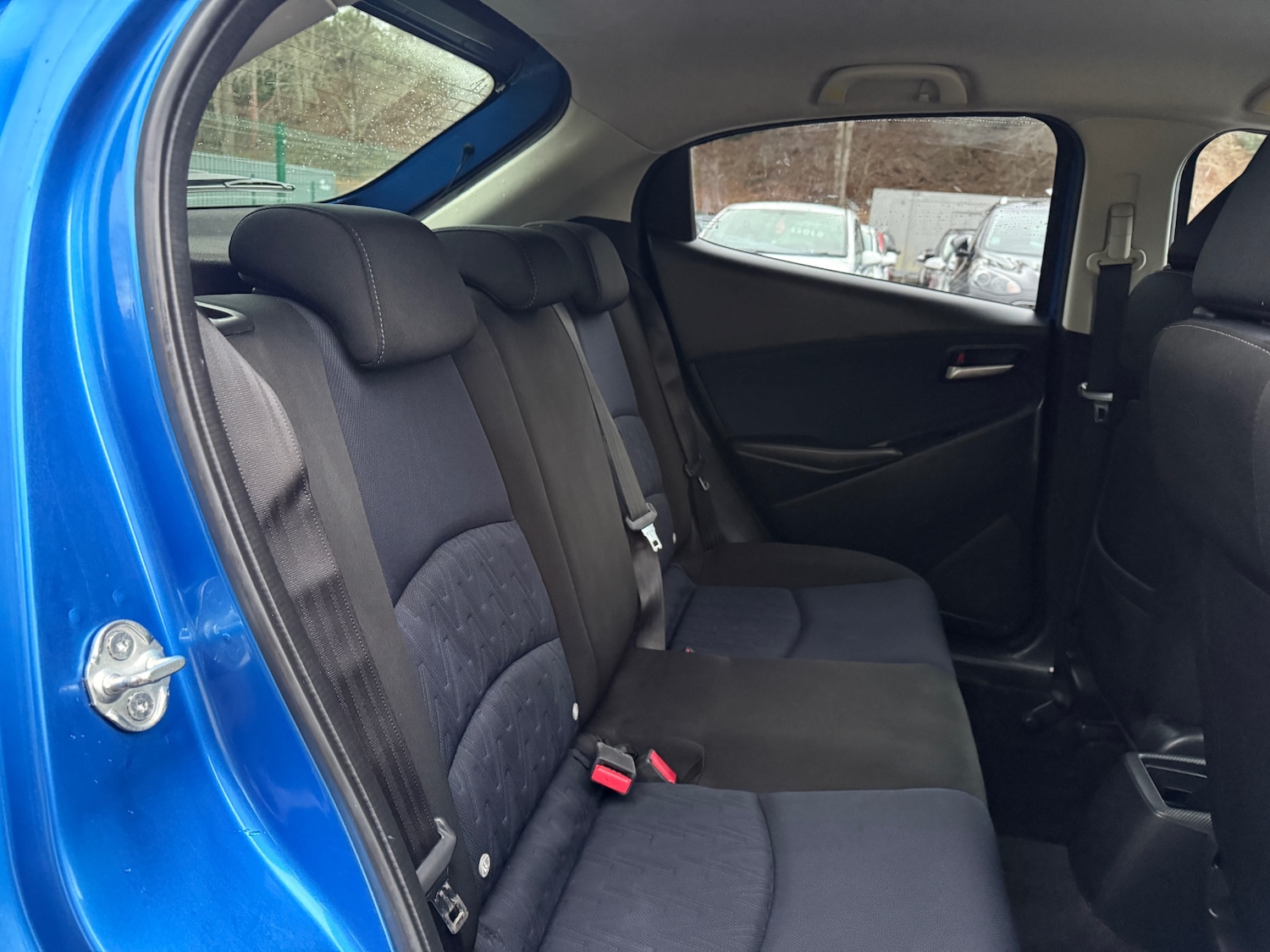 Used Mazda Mazda2 2015 for sale - 77201522: Photo 35