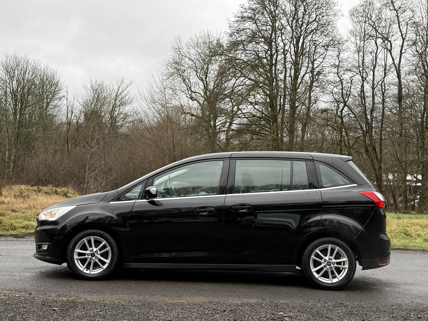 Used Ford Grand C-Max 2018 for sale - 77802634: Photo 9