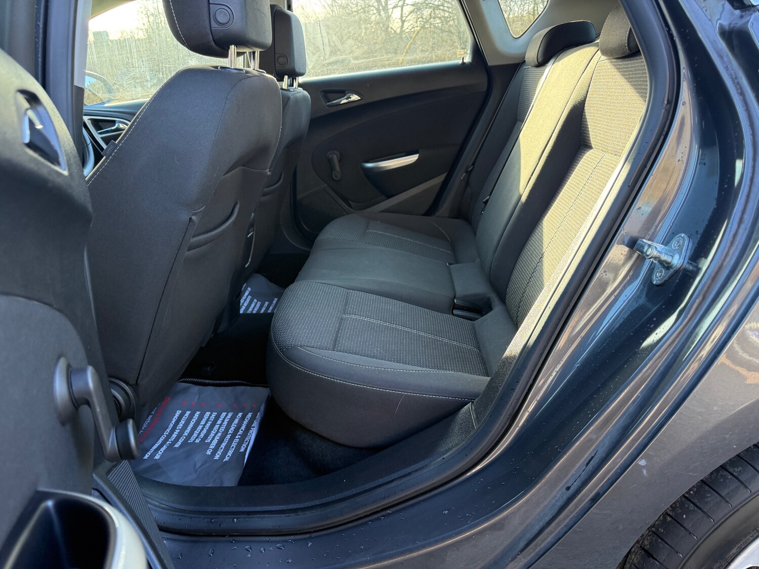 Used Vauxhall Astra 2012 for sale - 77554927: Photo 28