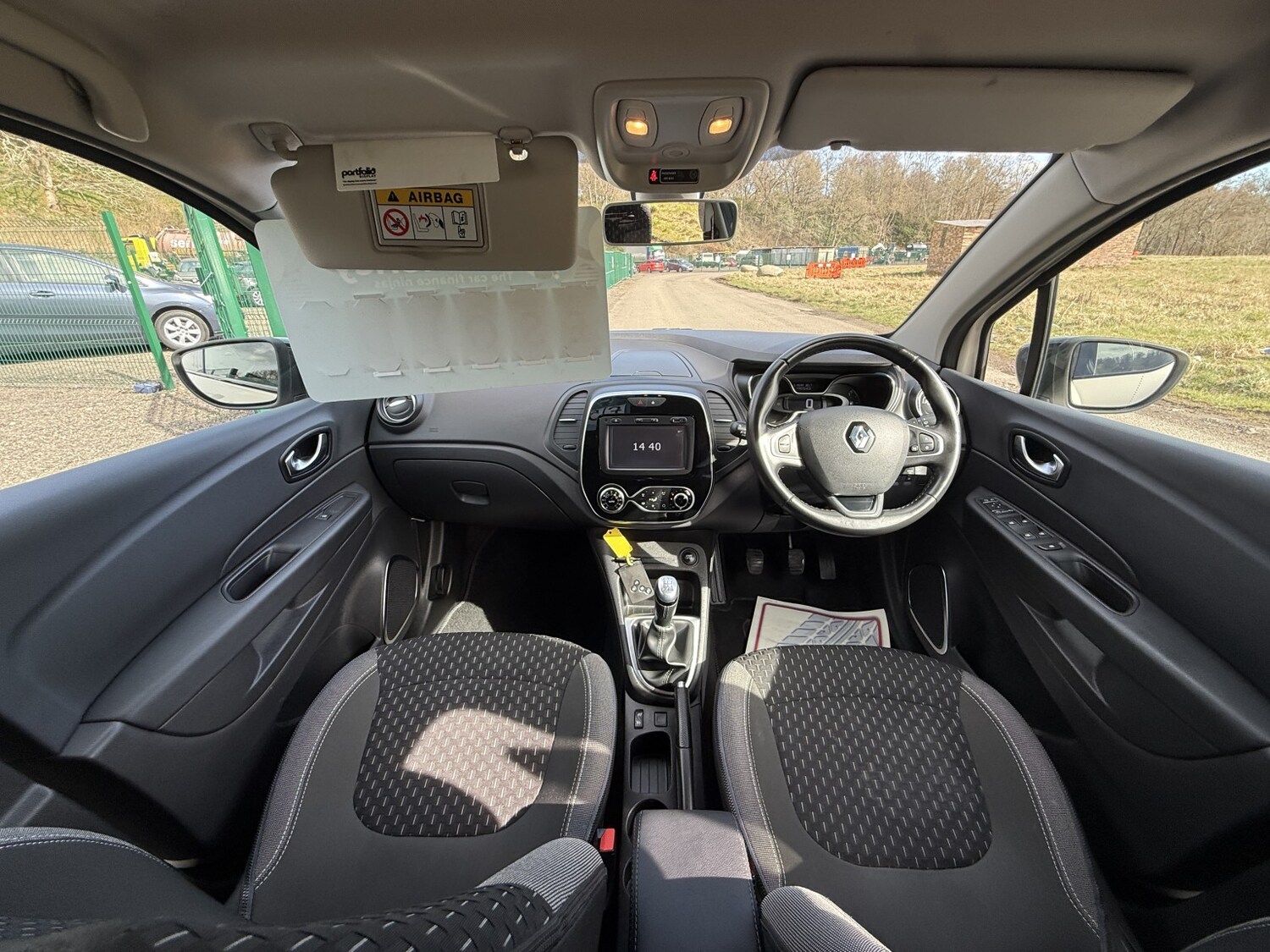 Used Renault Captur 2017 for sale - 78112142: Photo 16