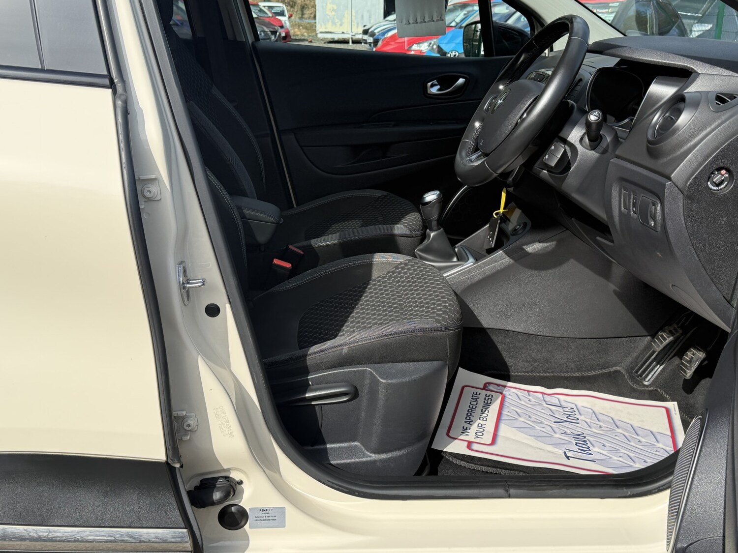 Used Renault Captur 2017 for sale - 78112142: Photo 18