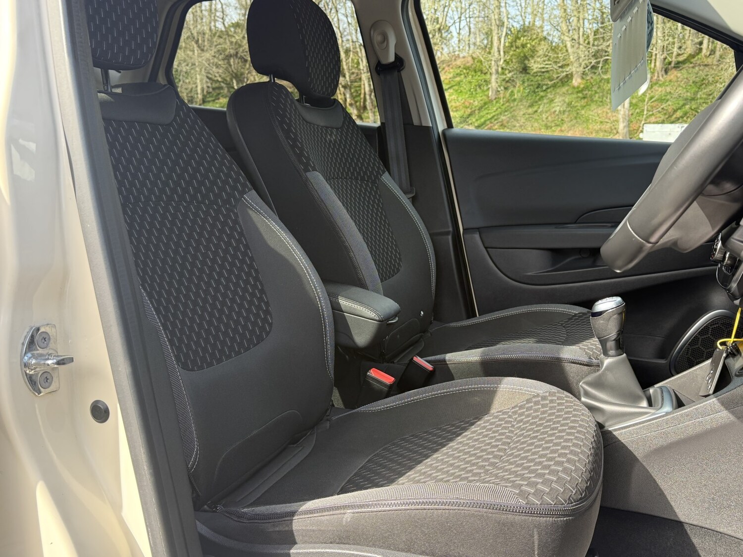 Used Renault Captur 2017 for sale - 78112142: Photo 20