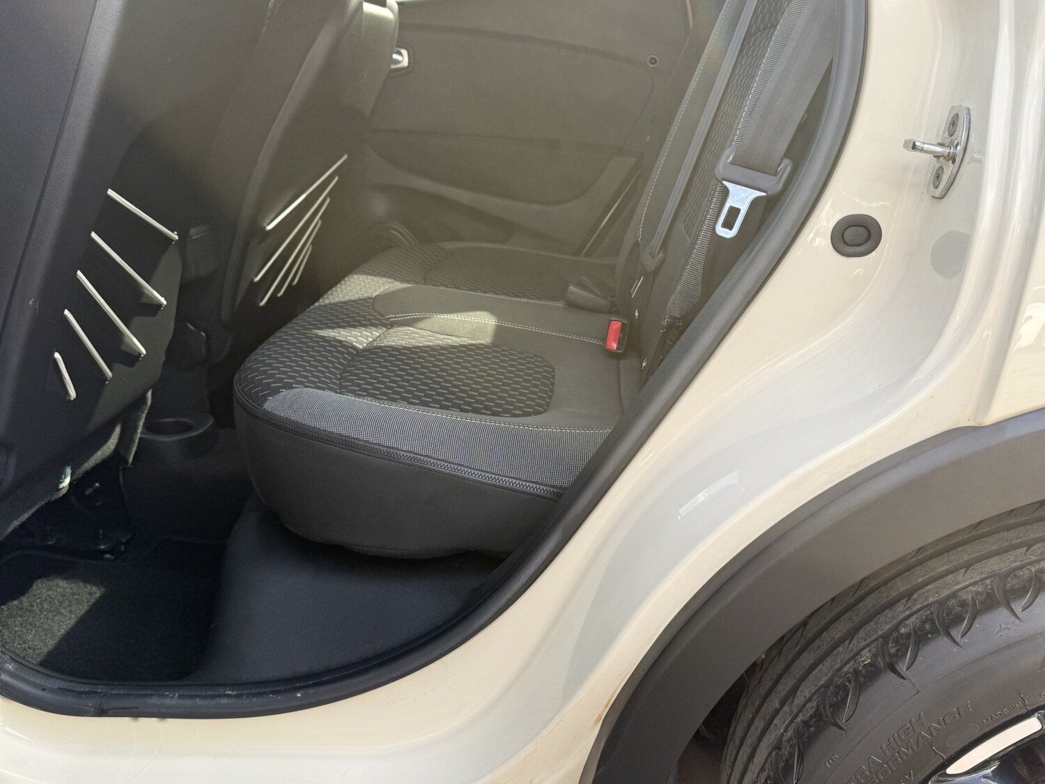 Used Renault Captur 2017 for sale - 78112142: Photo 35