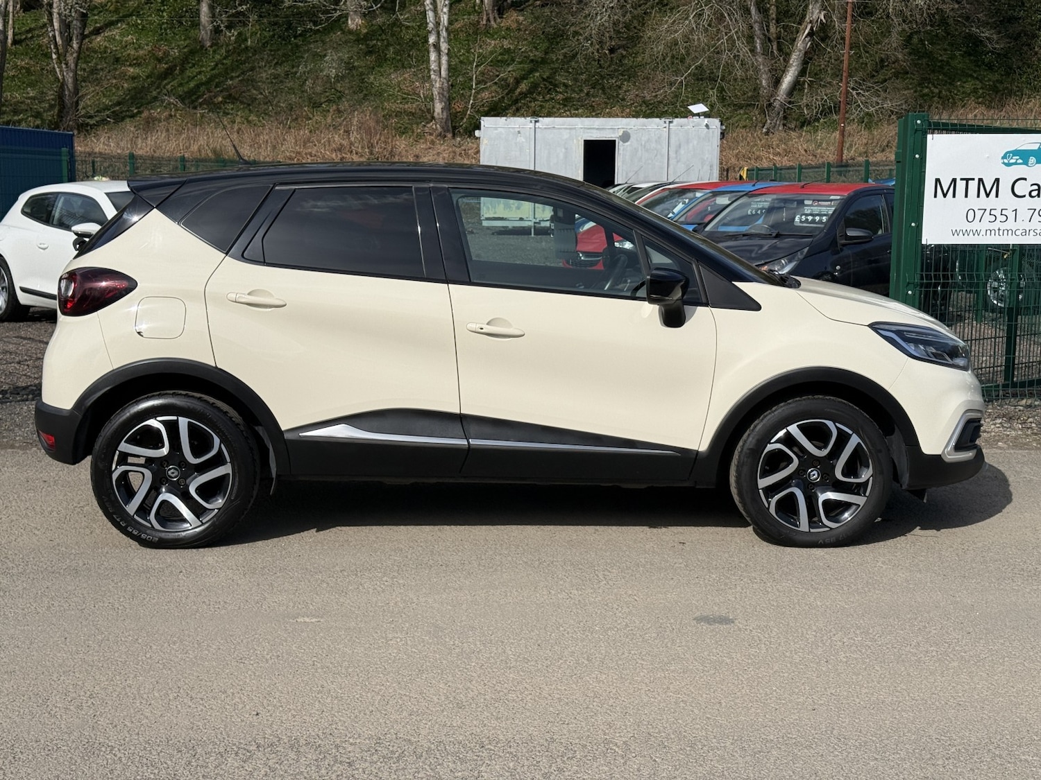 Used Renault Captur 2017 for sale - 78112142: Photo 5