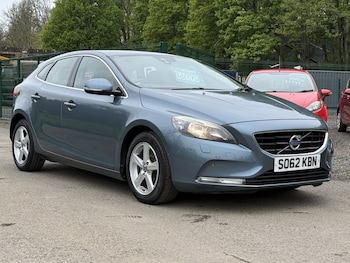 Used Volvo V40 2012 for sale - 79226232: Photo