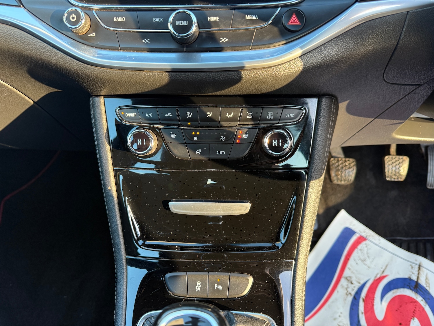 Used Vauxhall Astra 2016 for sale - 77213865: Photo 24