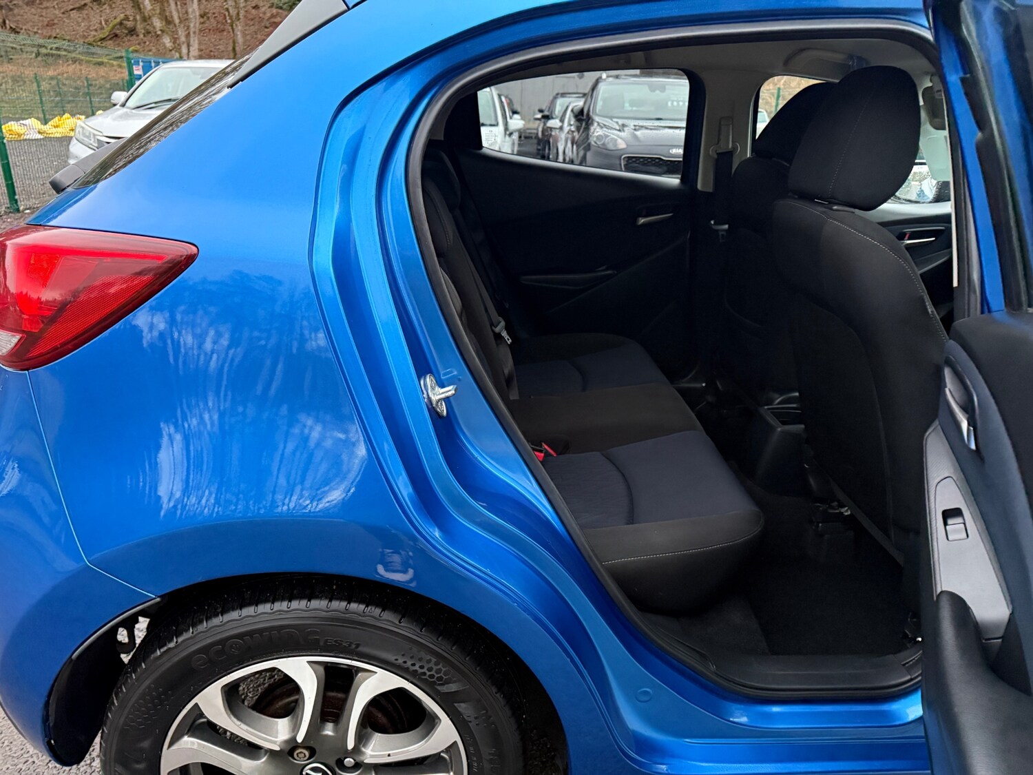 Used Mazda Mazda2 2015 for sale - 77628734: Photo 33