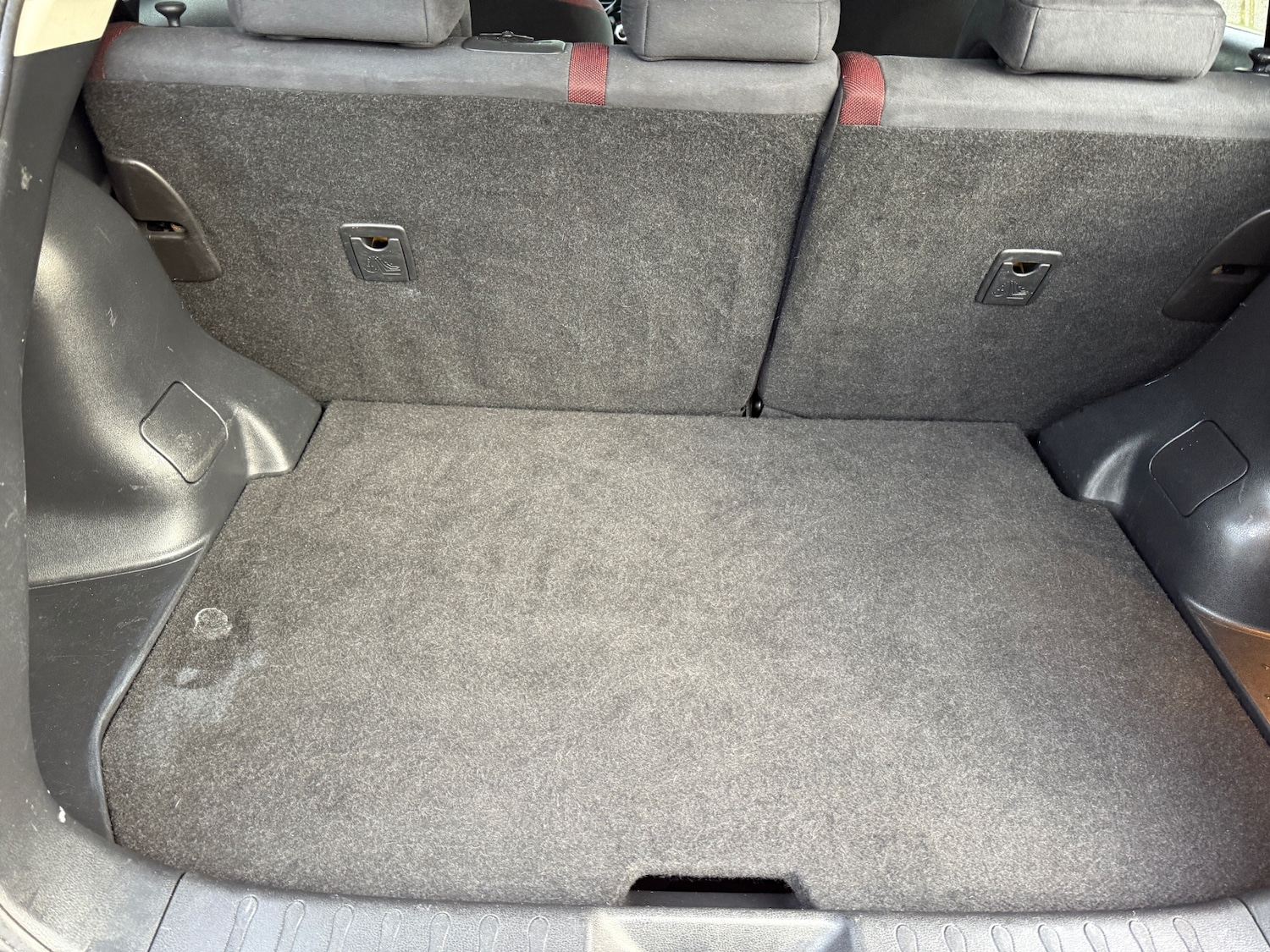 Used Nissan Juke 2014 for sale - 77069853: Photo 35