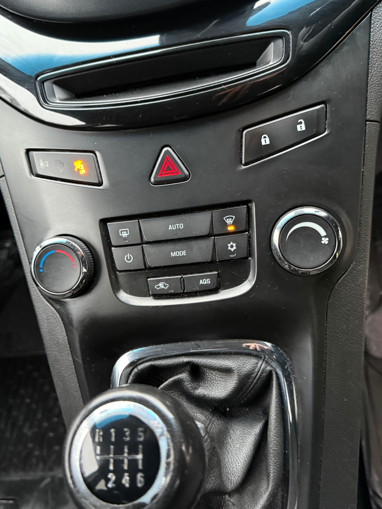 Used Chevrolet Orlando 2014 for sale - 77189442: Photo 16