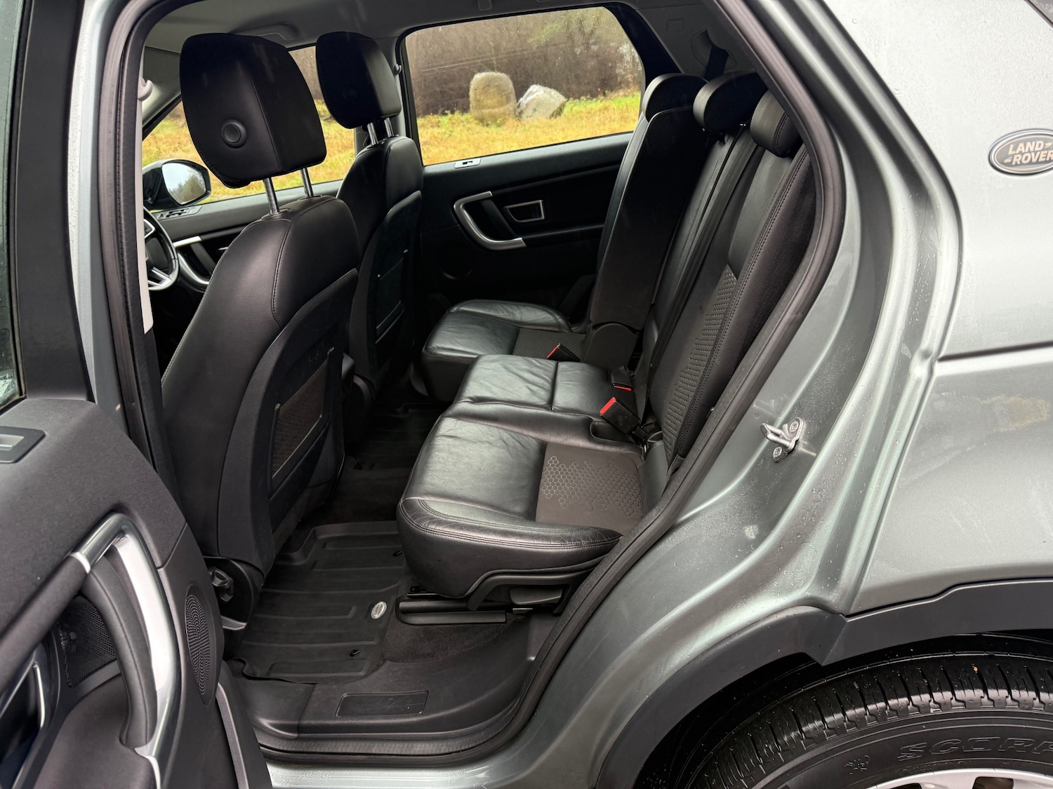 Used Land Rover Discovery Sport 2017 for sale - 76726172: Photo 27