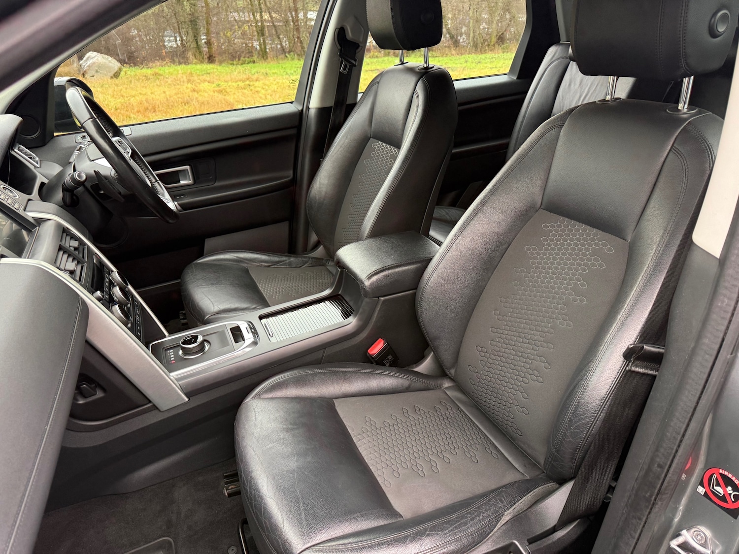 Used Land Rover Discovery Sport 2017 for sale - 76726172: Photo 29