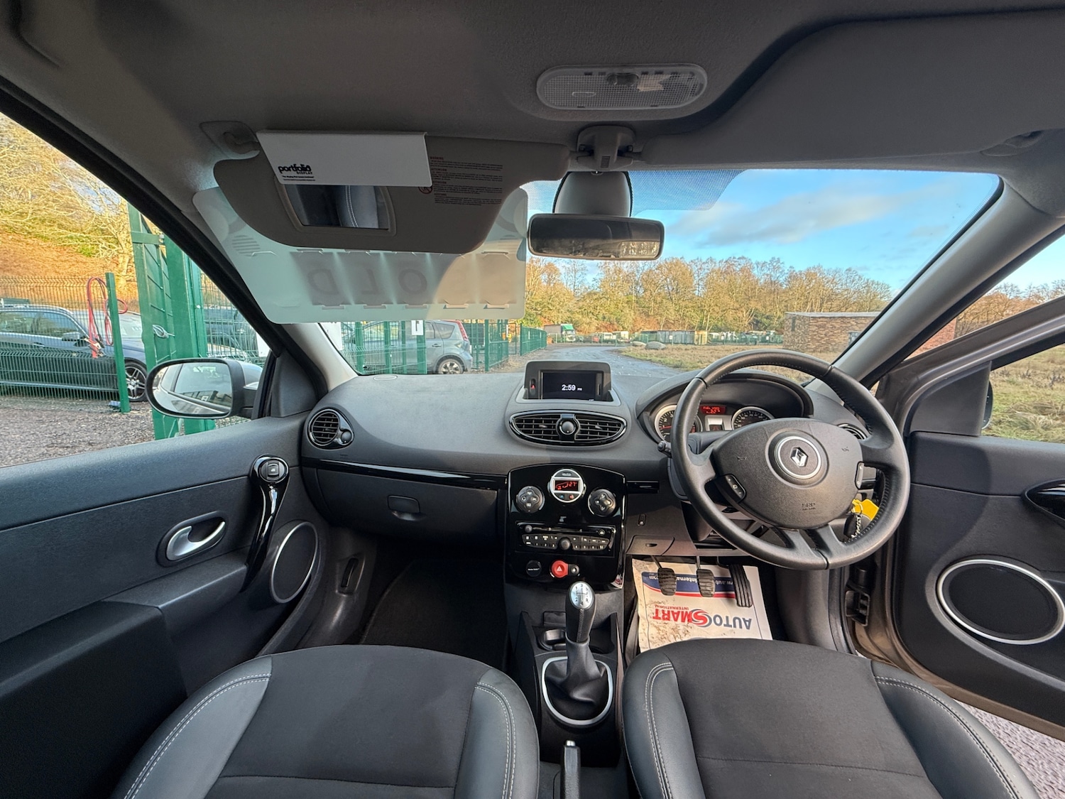 Used Renault Clio 2012 for sale - 77213869: Photo 15