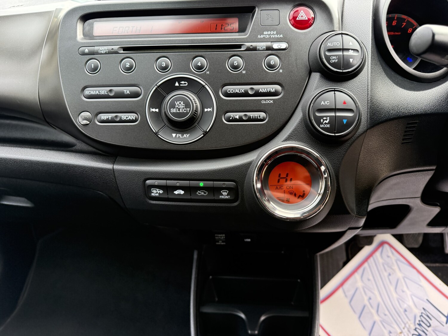 Used Honda Jazz 2012 for sale - 77802658: Photo 24