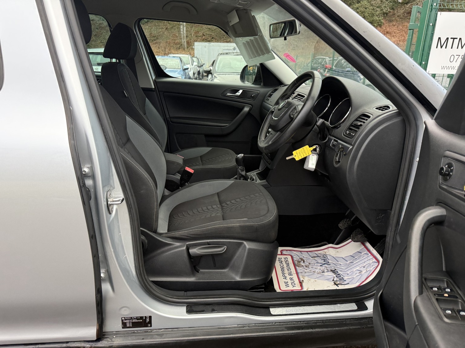 Used Skoda Yeti 2013 for sale - 77801800: Photo 17