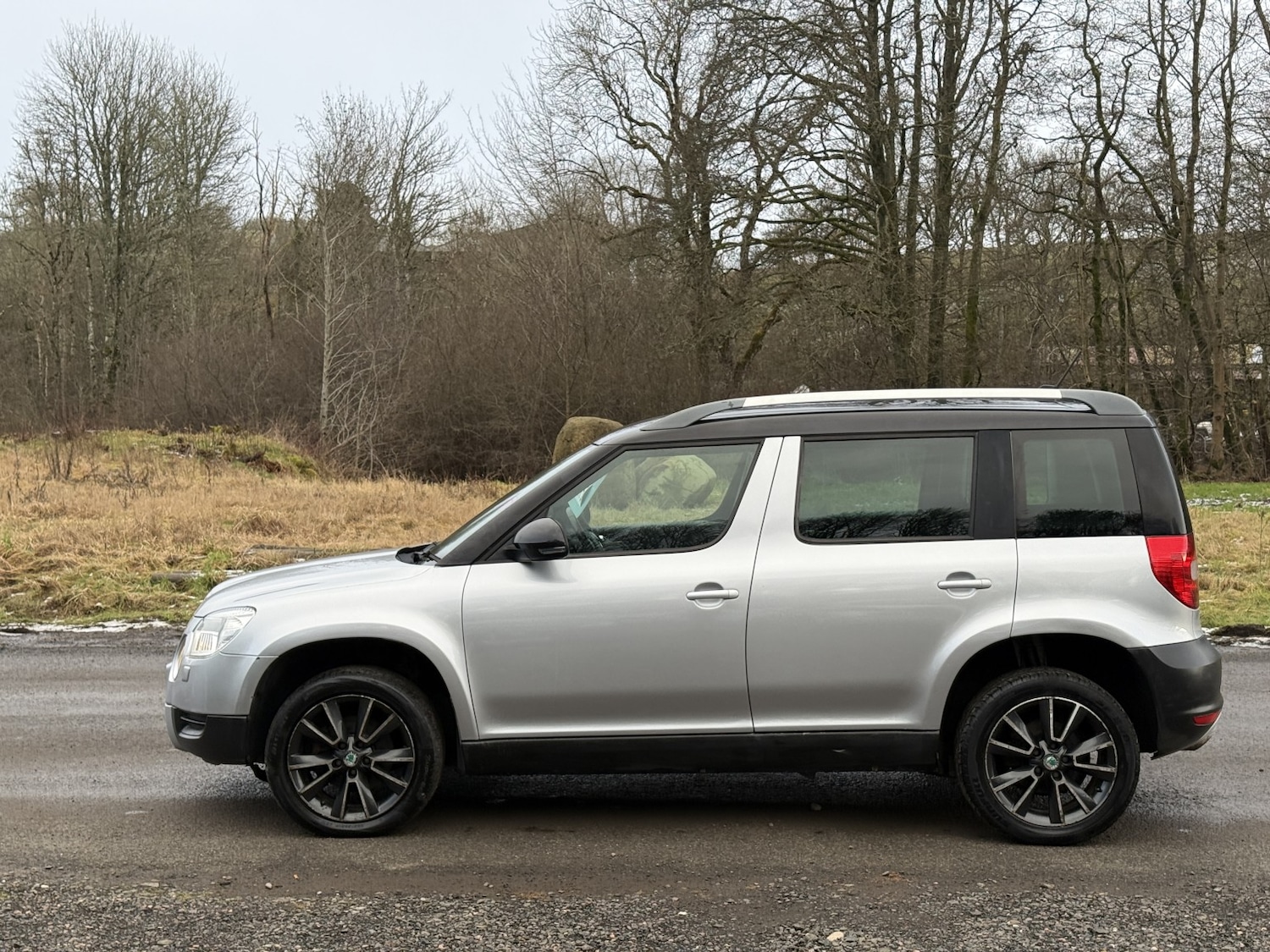 Used Skoda Yeti 2013 for sale - 77801800: Photo 9