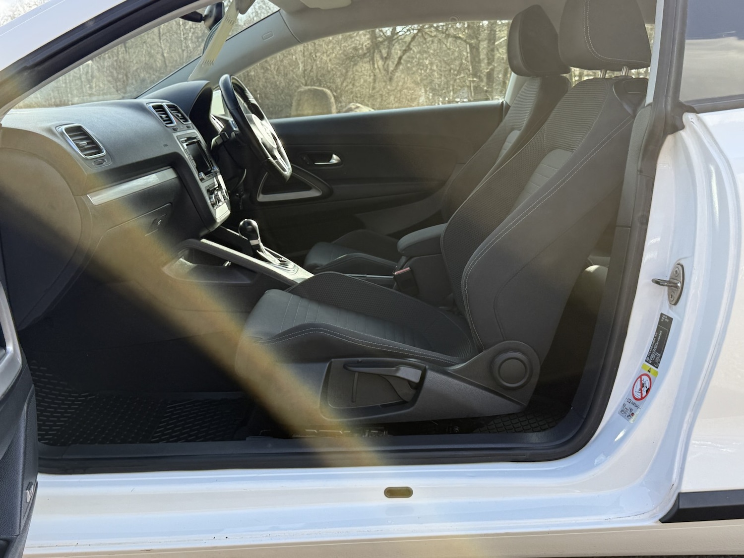 Used Volkswagen Scirocco 2010 for sale - 77981832: Photo 29