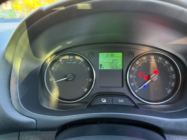 Used Skoda Roomster 2013 for sale - 76237287: Photo 14